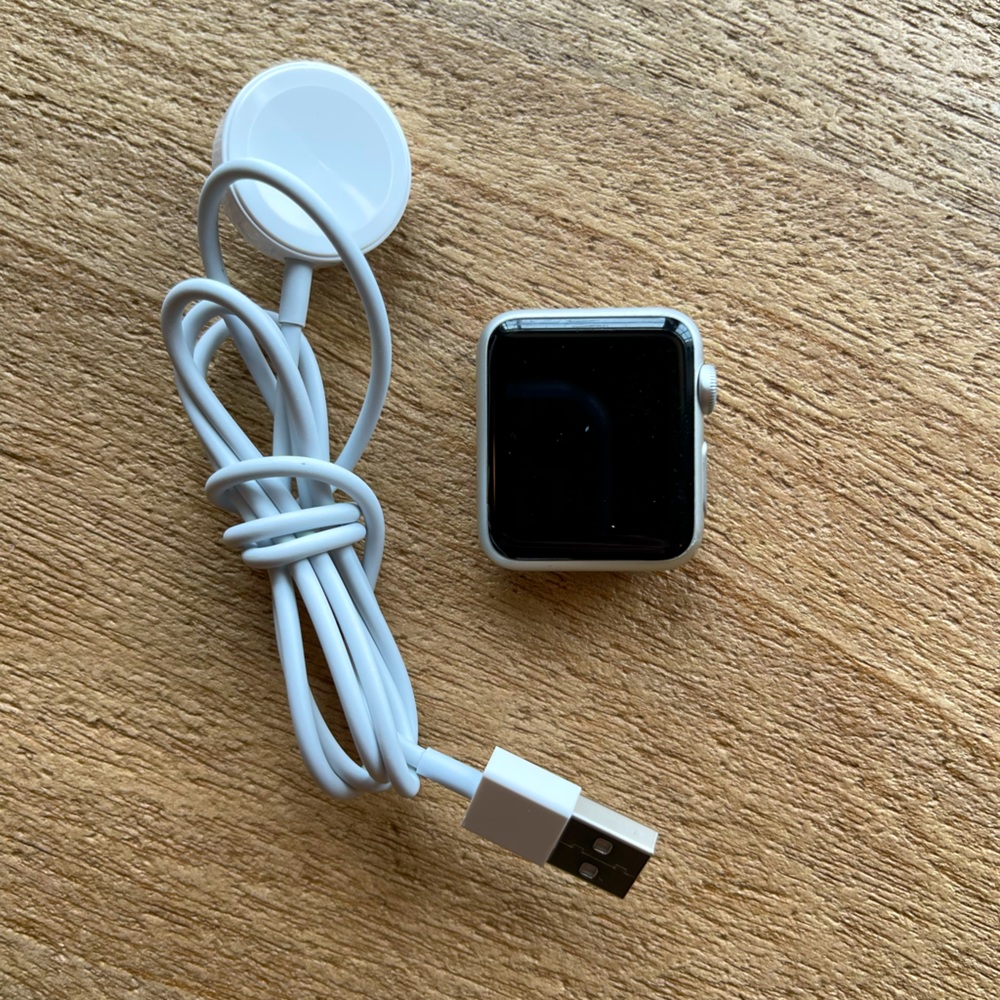 Apple Watch Series 1 38mm!